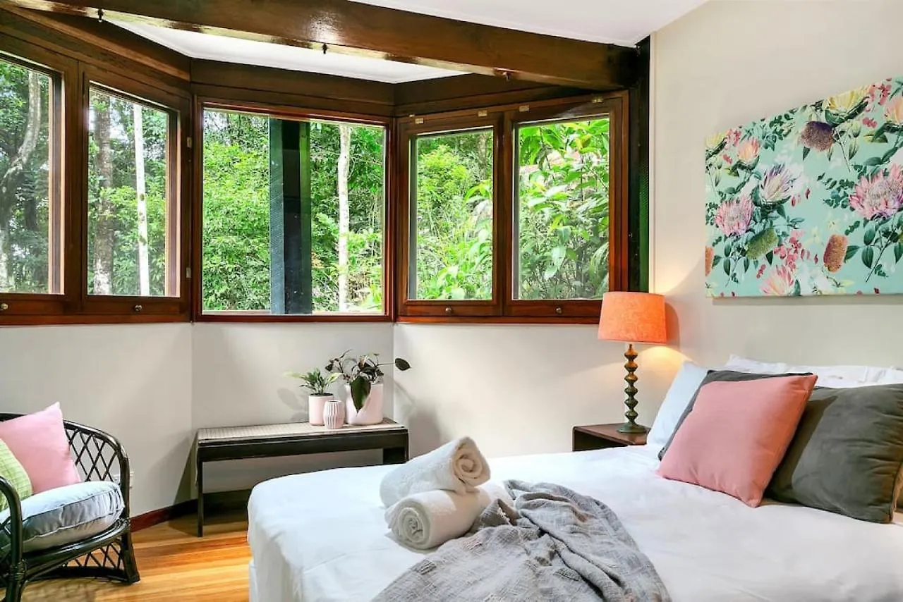 The Secret Treehouse Hotel Cairns